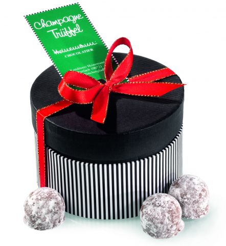 Truffles with Champagne in beautiful round box